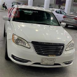 Chrysler 200